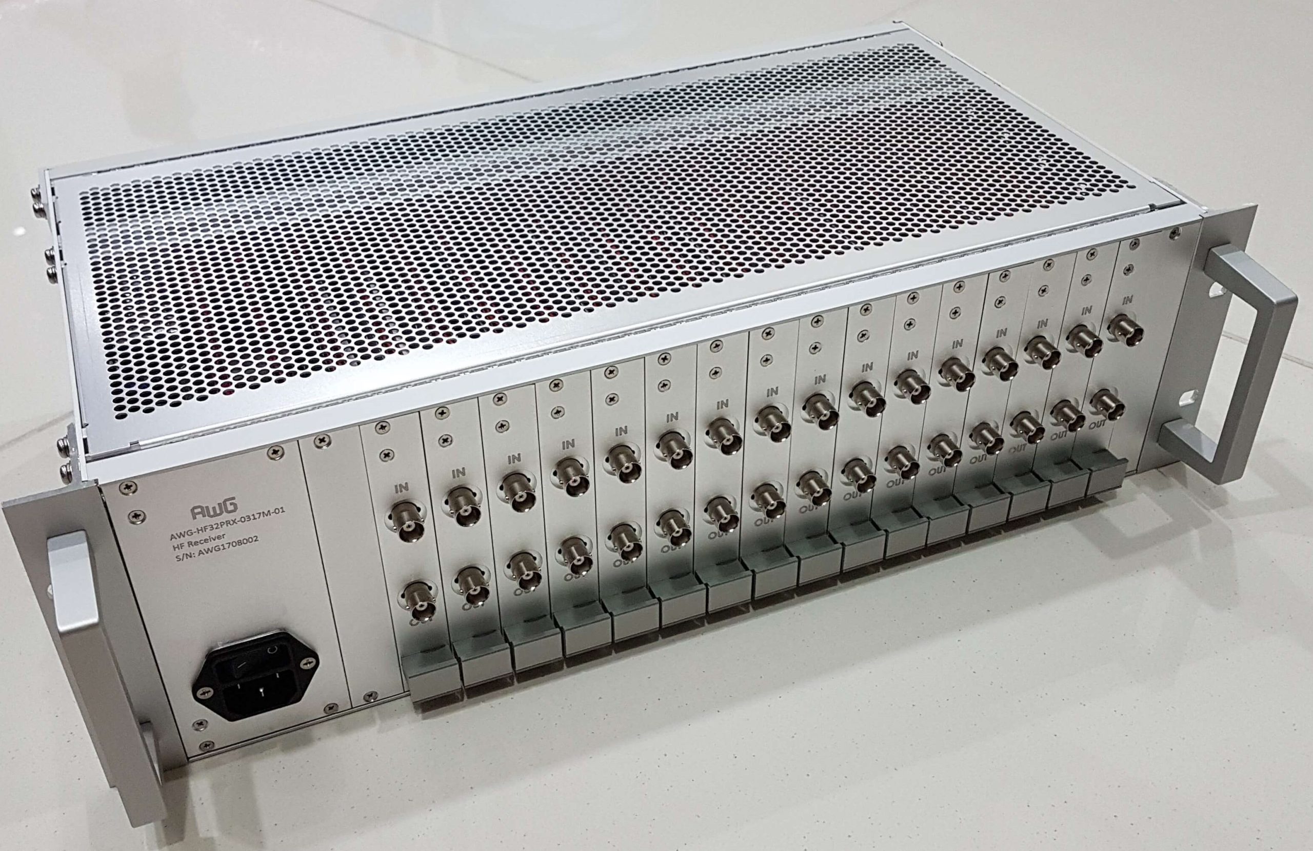 19inch rack mountable Fixed Gain HF Pre-selector